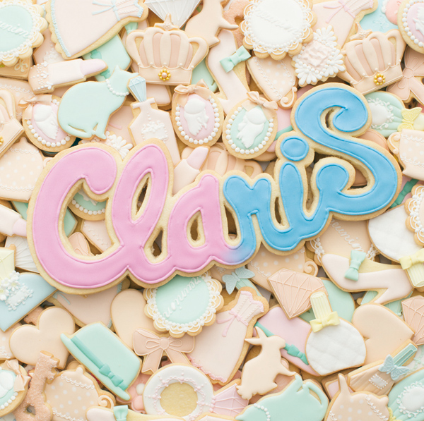 顔出しNGアイドル「ClariS」が、ついにライブでお姿初披露！