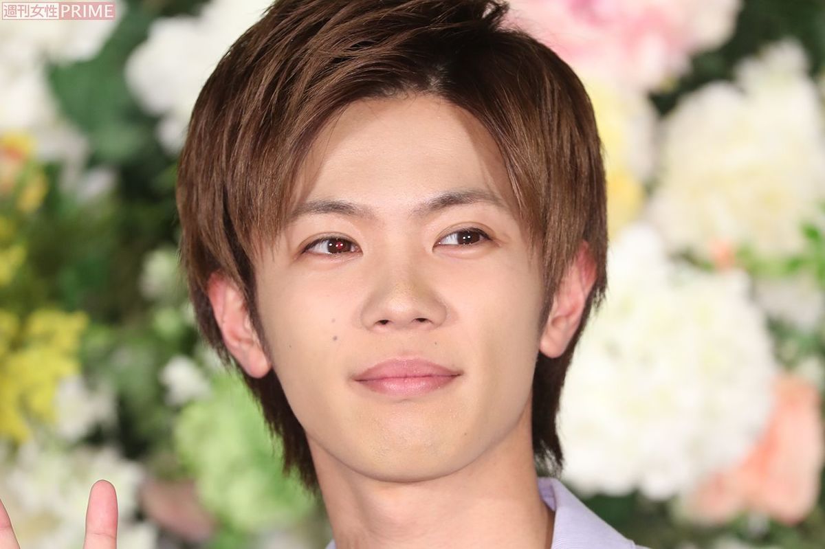 神宮寺勇太 ジャニーズJr.写真 カラーTシャツ2枚 神宮寺勇太 ジャニーズJr.写真 カラーTシャツ2枚（写真