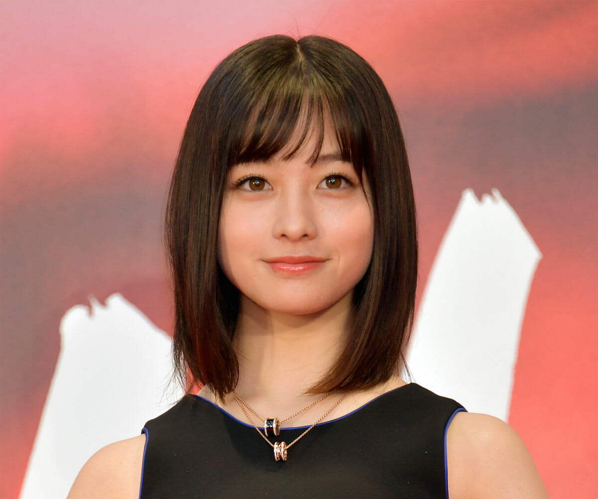 瞳の色が薄い女性芸能人まとめ！橋本環奈や広末涼子ほか