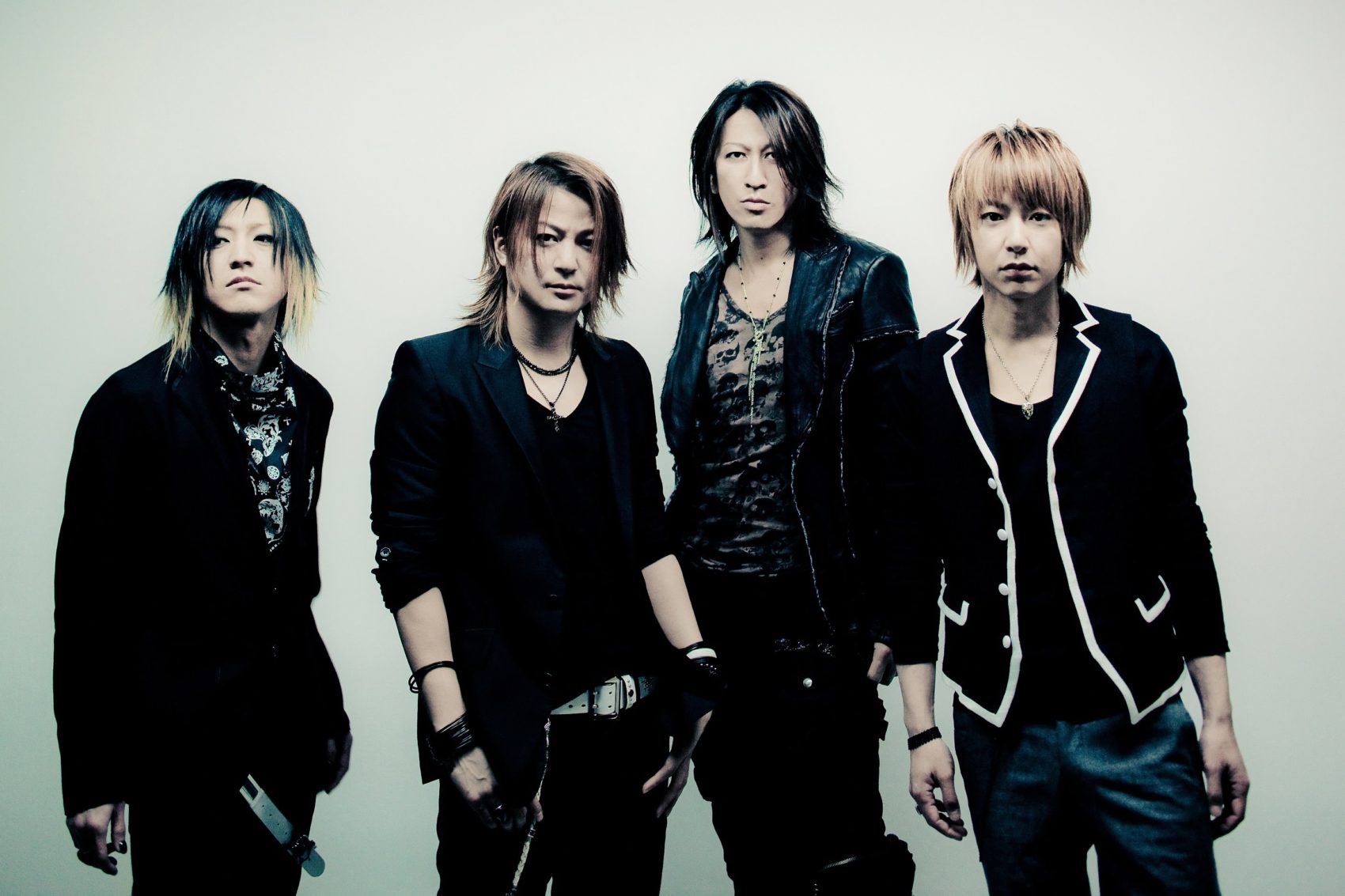 【GLAY】人気バンドメンバーの意外な本名を公開！出身地・略歴も【X JAPAN】