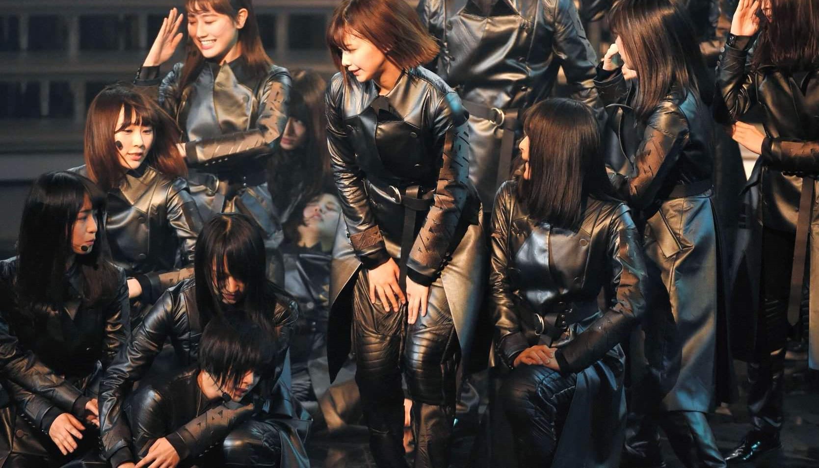 欅坂46が紅白のステージで倒れた…まさかの放送事故にファンから心配の声