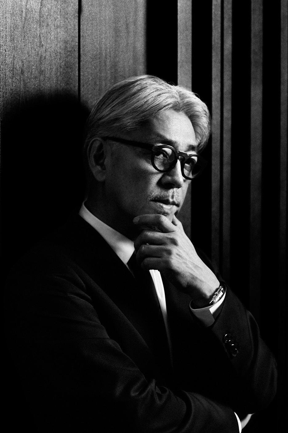 坂本龍一のCASTALIAを徹底解説！魔性の魅力を秘めた名曲！