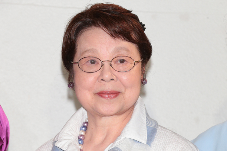 市原悦子