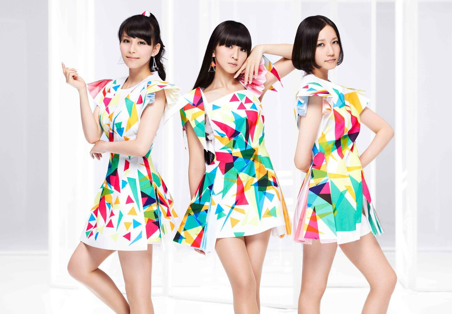 Perfume（パフューム）の衣装・コスチュームまとめ