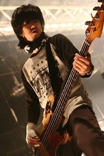 高田雄一