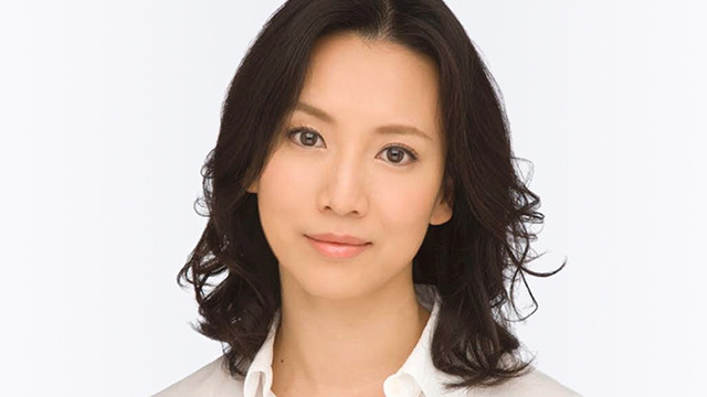戸田菜穂