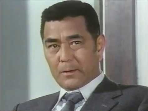 三橋達也