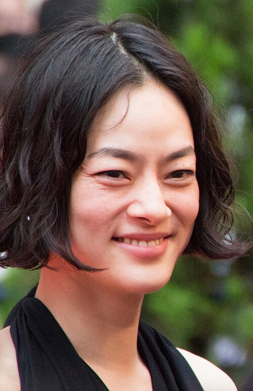 市川実日子