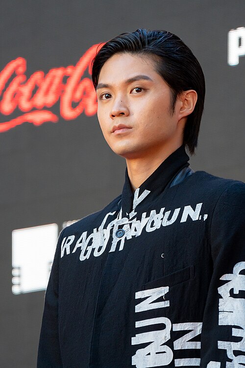 磯村勇斗