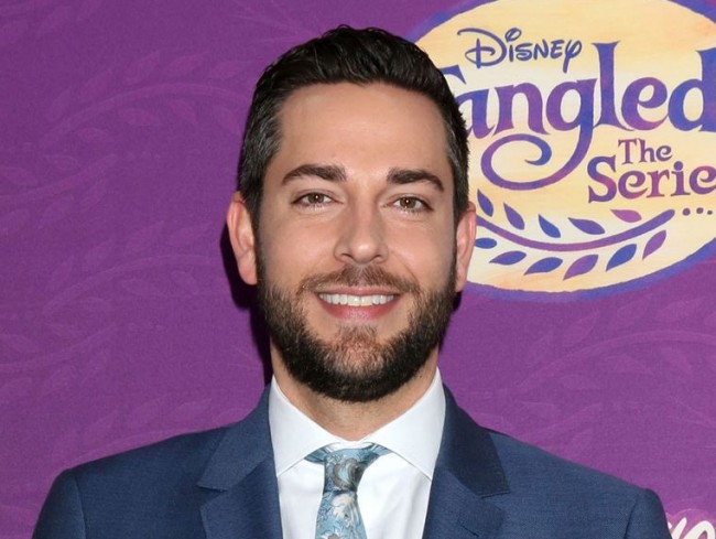 ザッカリー・リーヴァイ / Zachary Levi