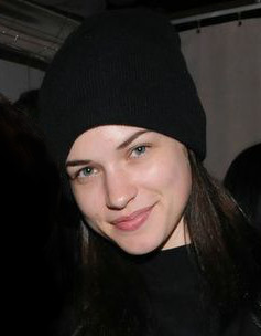アレクシス・ナップ / Alexis Knapp