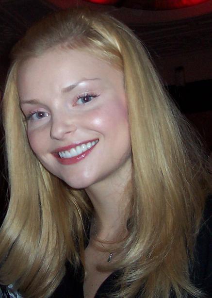 イザベラ・マイコ / Izabella Miko