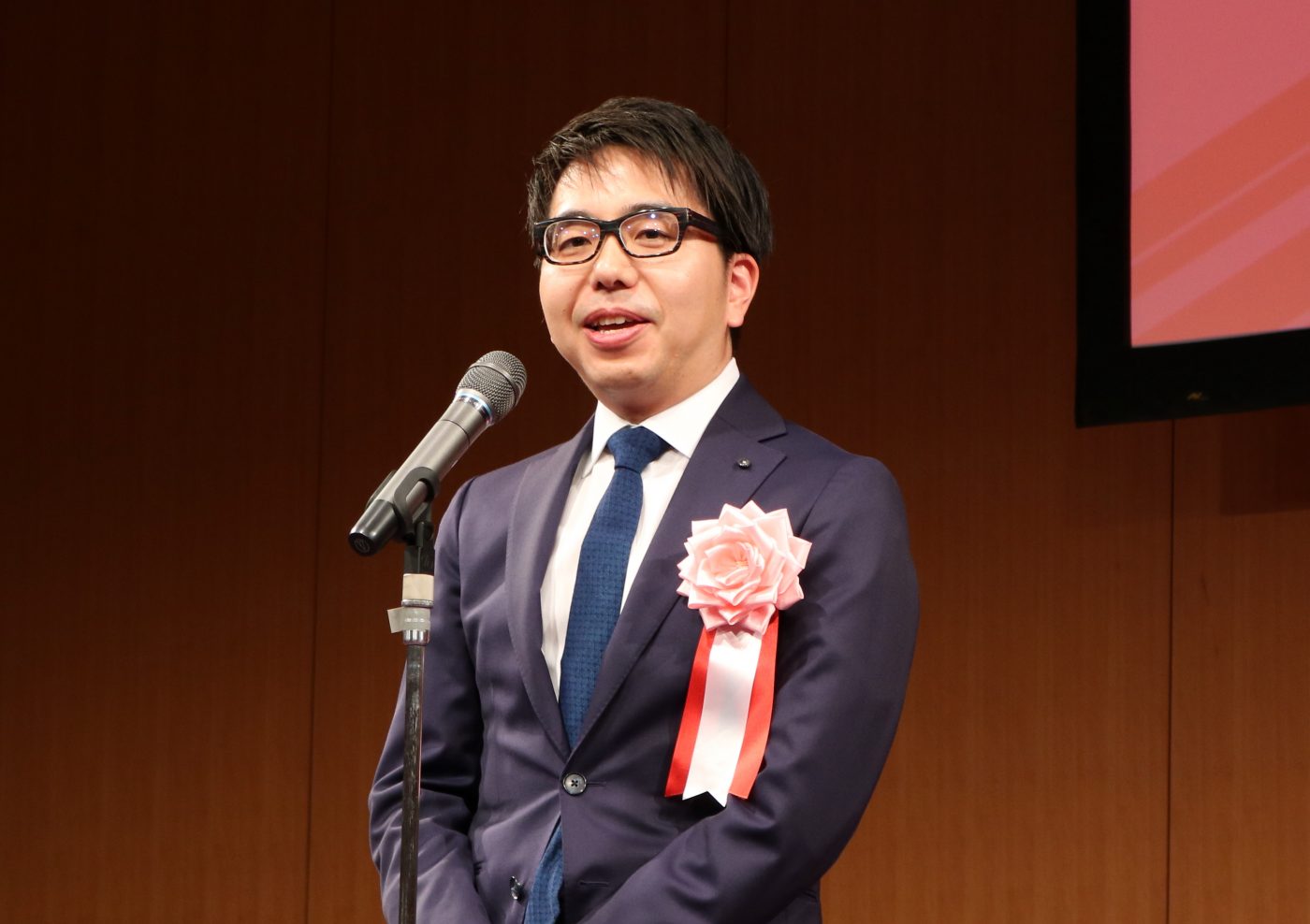黒岩勉