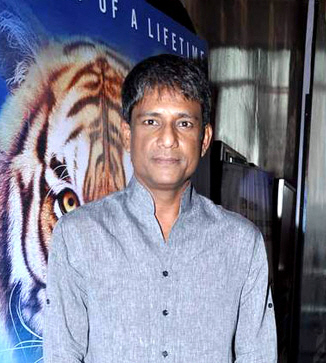 アディル・フセイン / Adil Hussain