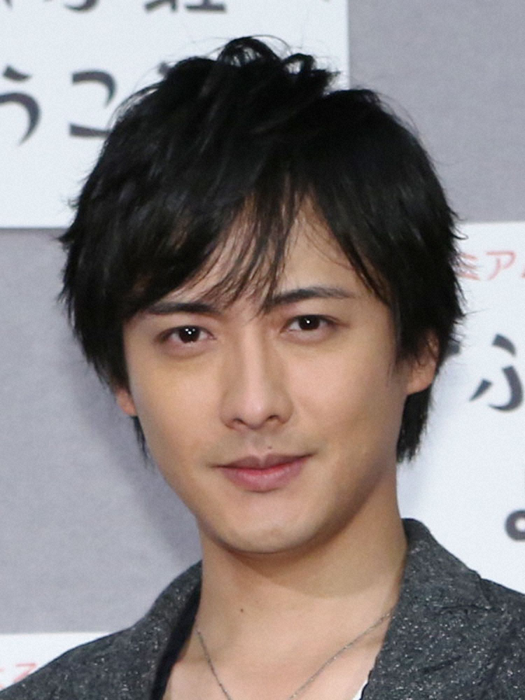 中村俊介