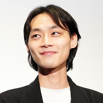 平井亜門