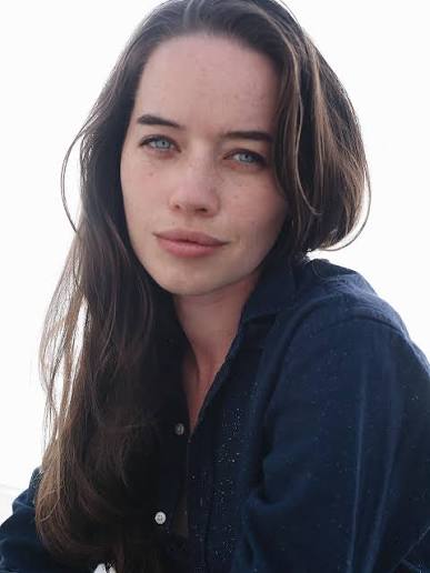 アナ・ポップルウェル / Anna Popplewell