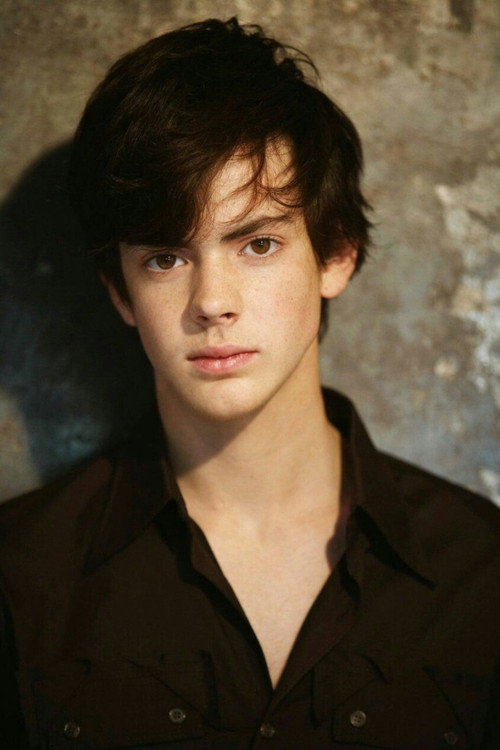 スキャンダー・ケインズ / Skandar Keynes