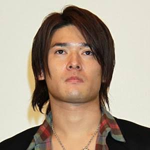 高岡蒼佑