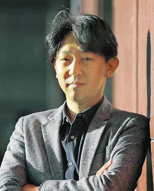 塩田武士