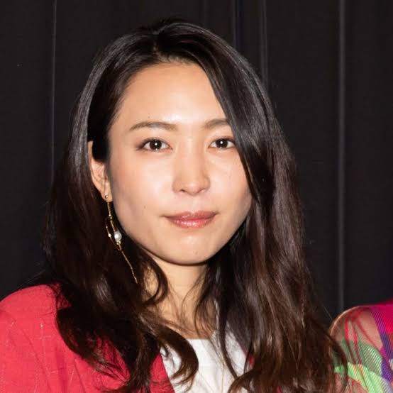 黒川芽以