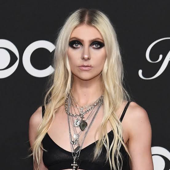テイラー・モンセン / Taylor Momsen