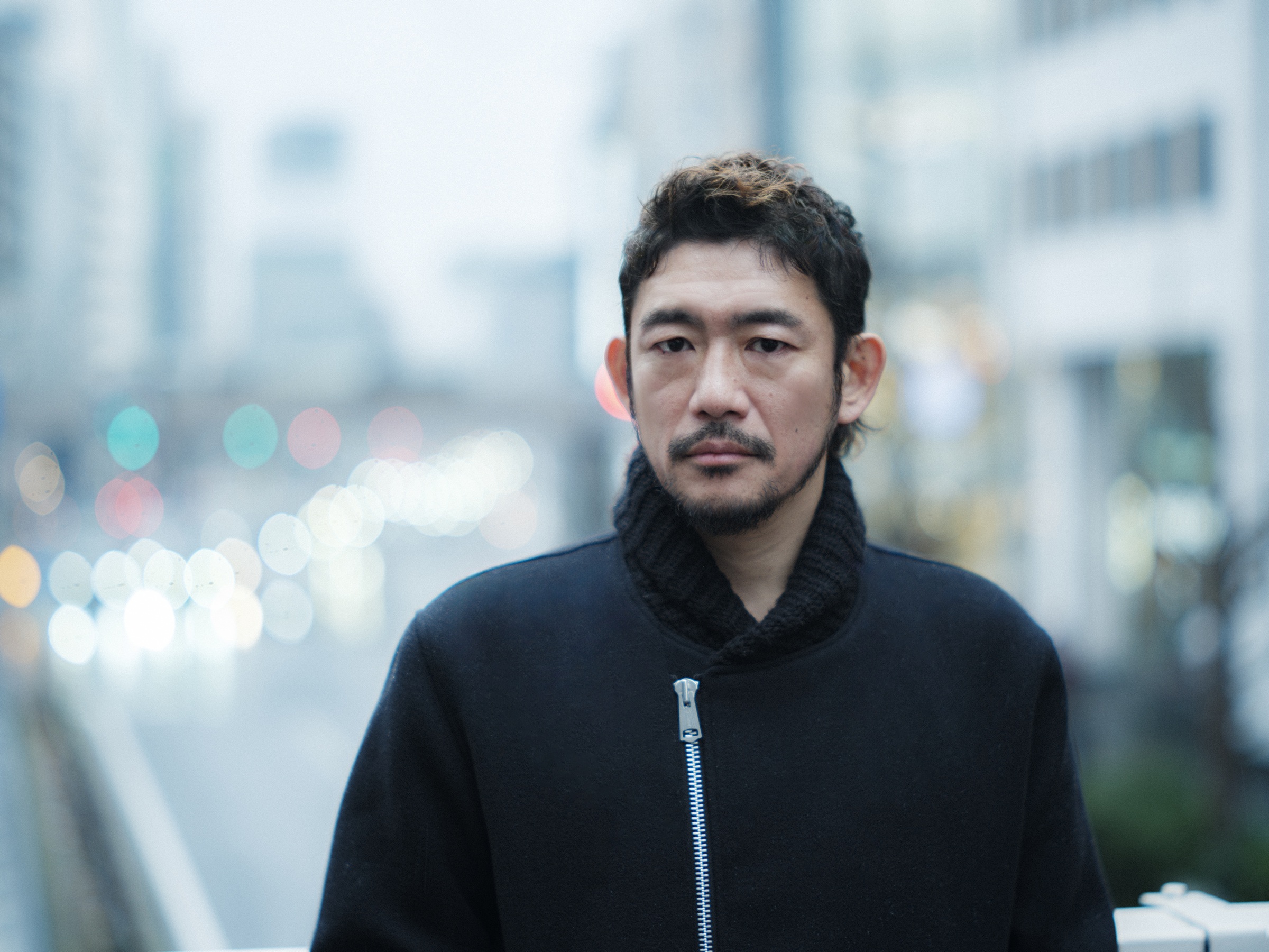 TOSHI-LOW