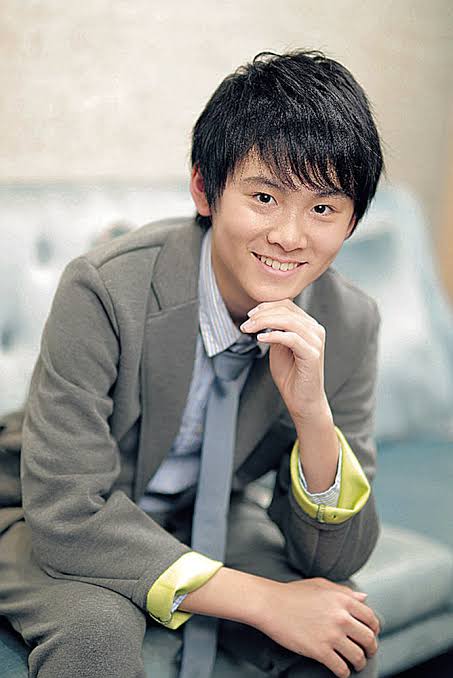 山﨑光