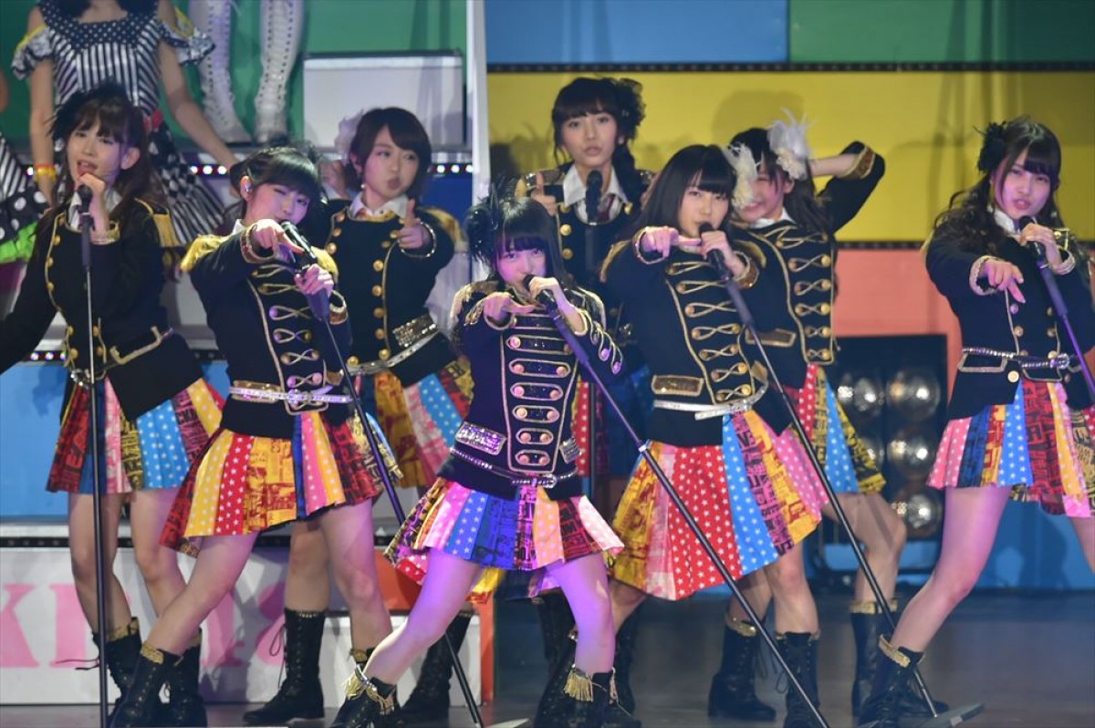 忘年会・新年会までにマスターしたいダンスの解説動画まとめ【T-ARA、AKB48、他】