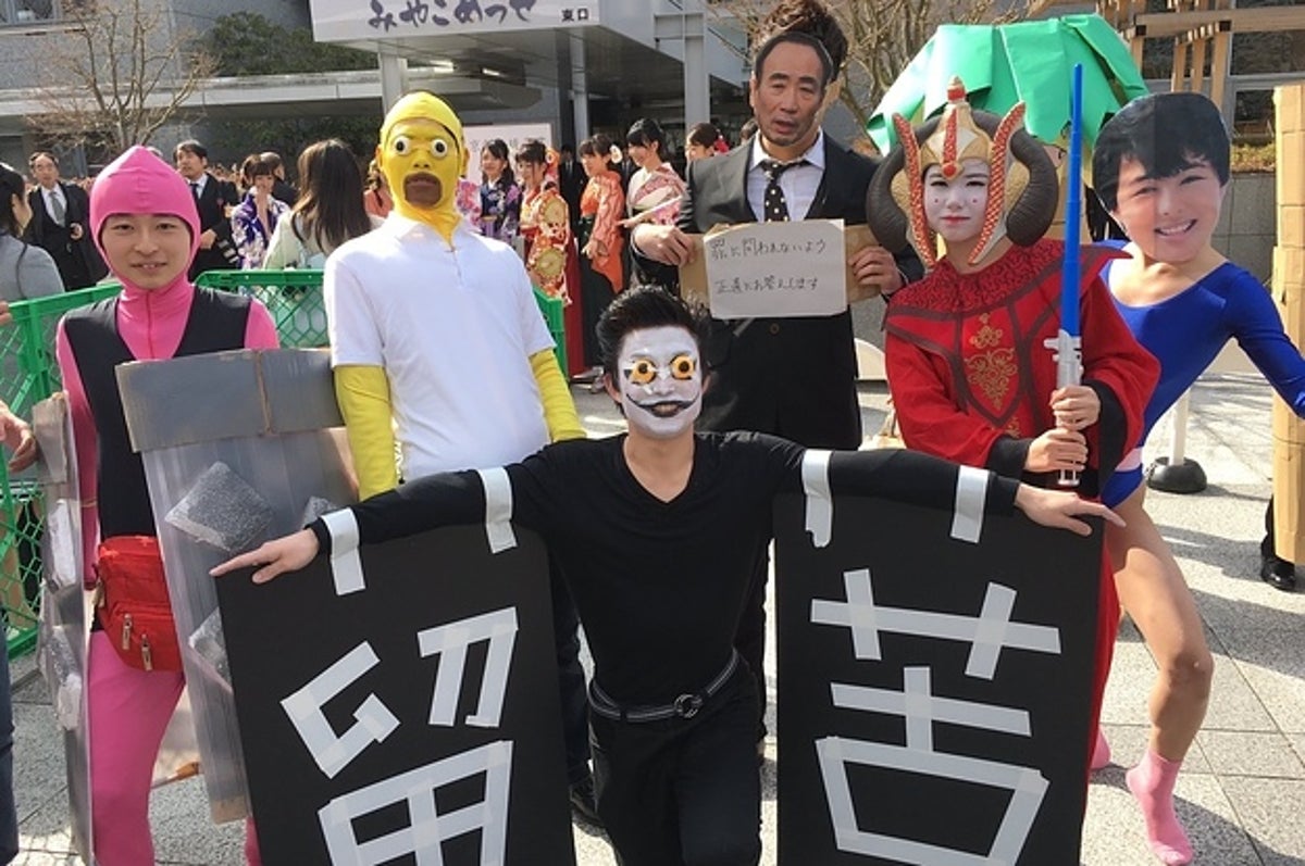 奇抜な仮装が名物の京都大学卒業式！2020年は式典自体が中止に…【京大】