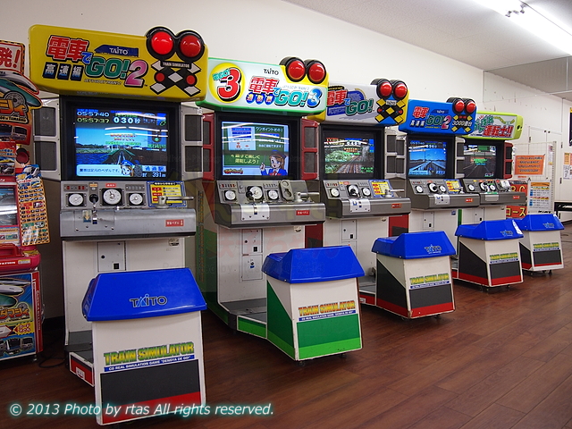 最新の激安 1 64スケールアーケードゲーム機レースゲーム赤フィギュア2台繋ぎ昭和90年代 Tech Muhoko Org