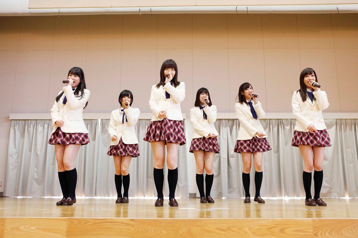 AKB48の被災地追悼ライブに賛否両論！騒動の経緯を紹介