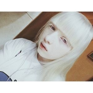 アルビノ ロシア人ユーチューバー ナスチャの画像をまとめてみた エルフの王女 Renote リノート